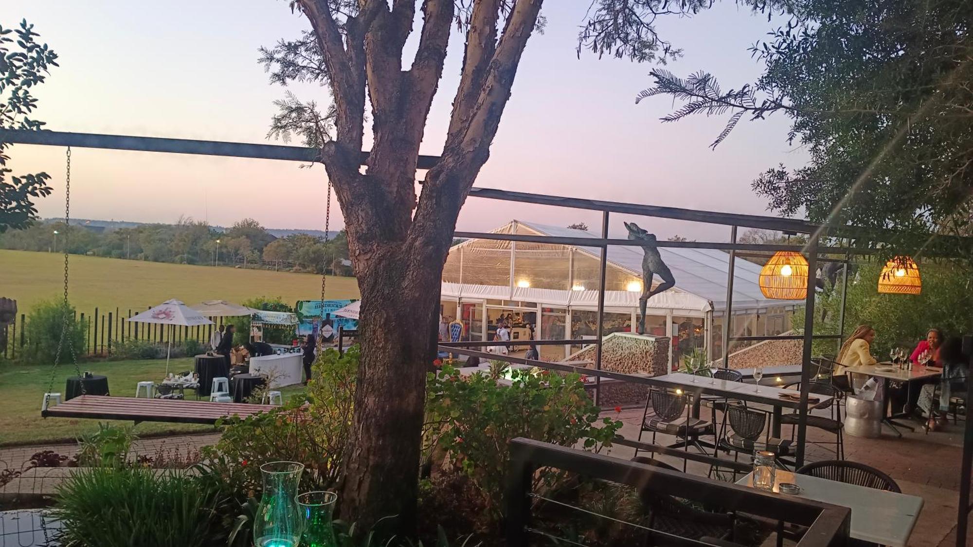 Riboville Boutique Hotel And Restaurant Midrand Εξωτερικό φωτογραφία