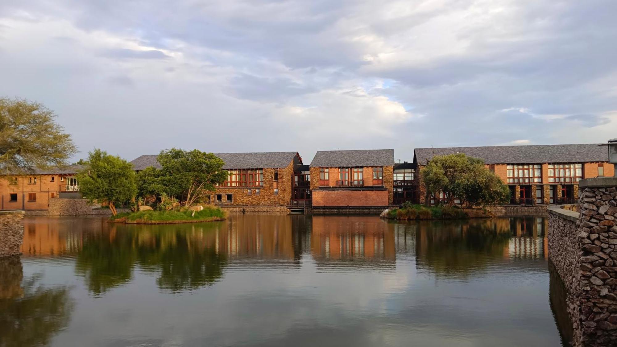 Riboville Boutique Hotel And Restaurant Midrand Εξωτερικό φωτογραφία