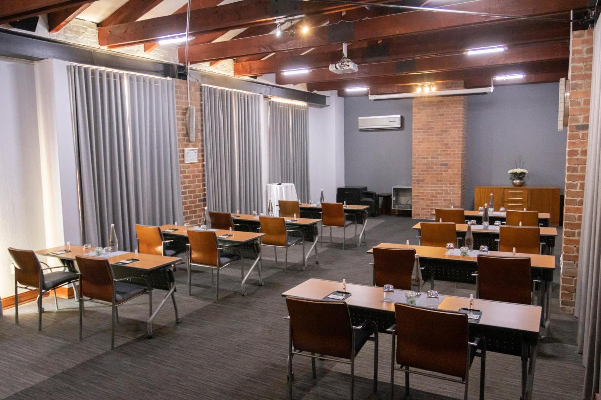 Riboville Boutique Hotel And Restaurant Midrand Εξωτερικό φωτογραφία