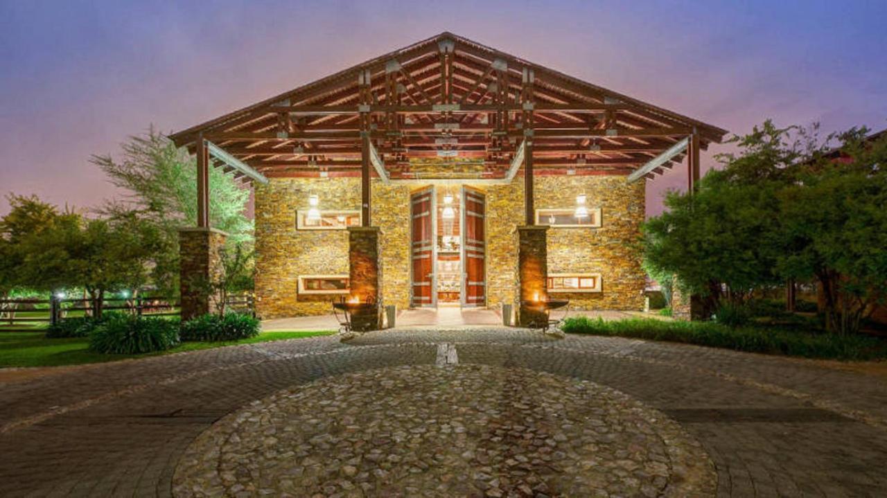 Riboville Boutique Hotel And Restaurant Midrand Εξωτερικό φωτογραφία
